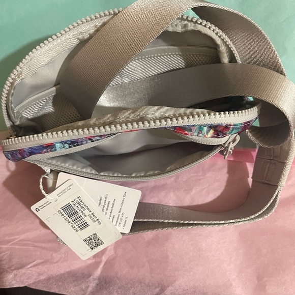 lululemon athletica Multicolor Women's Bag - Picture 13 of 14